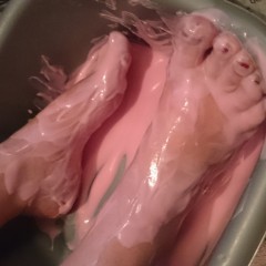 Stickytoes: 
