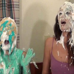 Anglefan.com: MJ and Ida's only messy collaboration!
