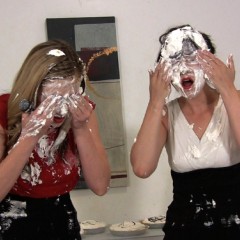 Messygirl: Amy and Penelope at the Pie Convention