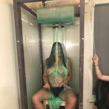 JellynCustard: Maria is back in the UK!  And we gunged her!