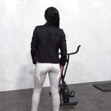 MostWam: Corrines Wet Bike Ride / Interview