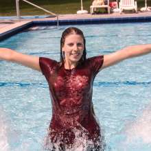 Jens German: Girlfriend wet in public outdoor pool