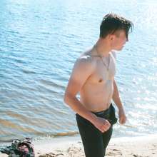 wet.look.me: Joker is swimming again