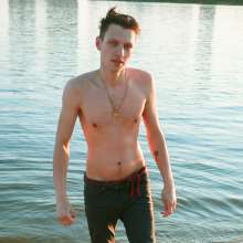 wet.look.me: New wetlook by Sid guy!