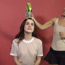 MissT: Lola Rae in Custard Corner