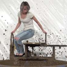 MostWam: Casual Mud Dunk Chelsea