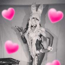 Knickerslopperglory: Bunny Girl takes many pies!
