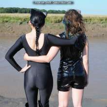 DungeonMasterOne: Catsuit Mud Cats!  Maude and Honeysuckle!