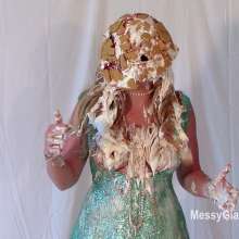 Messygirl: Messy Glamour Girls is Open for Business!