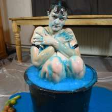 MessyCleo: Cleo plays a gungey game of apple bobbing