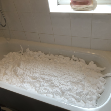 Wamchantelle: Chantelle Shaving foam bath with a chocolate and treacle ending