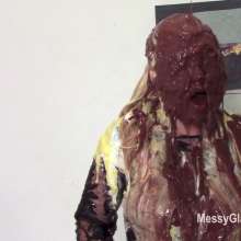 Messygirl: Messy Glamour Girls is Open for Business!