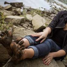 Luv_Messy_Girls: Muddy feet pics from the web