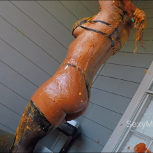 Alana SexyMessyBabes: New Download : Playboy model's 1st savory