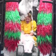 LiquidX: The Human Carwash: Maid Lucy's 