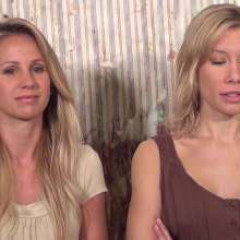 Anglefan: Two beautiful blondes getting messy together