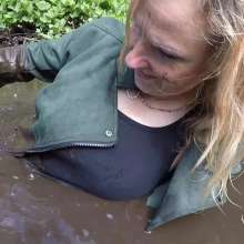WetandMuddy: Video 51--The Only Thing I Can't Resist.