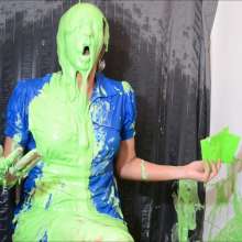 RevSlymsford: It's Jayce June at Slymsford's Sploshers!  (Win a free video)