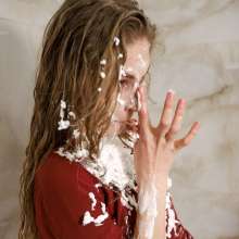 Sleazoid44: Shaving Cream Surprise