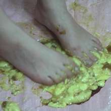 Alumi: Messy Japanese Cosplay Queen Yuko in "Bare Feet: Clean and Messy"