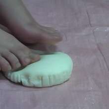 Alumi: Messy Japanese Cosplay Queen Yuko in "Bare Feet: Clean and Messy"