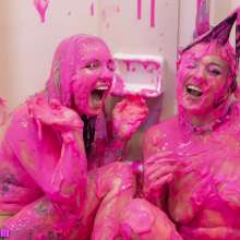messyhot: Chikkin Shows Ari How to Slime
