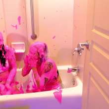 messyhot: Chikkin Shows Ari How to Slime