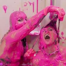 messyhot: Chikkin Shows Ari How to Slime