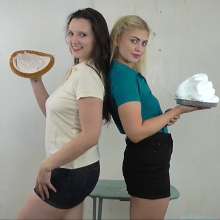 RevSlymsford: Georgia V Ivy In Rock, Paper, Scissors Pie Fun Game