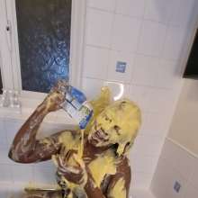 TheGungeZone: Lexxy's Messy Custard Fun