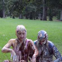 FunFilled Photography: Mallory and Natalie Splosh Around!