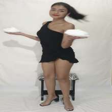 RevSlymsford: Michell Looks Great Wearing Anything... Especially Pies!
