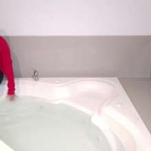 Nataly Loveu: Morning Shower
