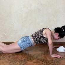Top Messy Girls: Push-ups before the Pie