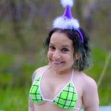 messyhot: Sassee Cassee and Larzstord Cake Smashing Birthday