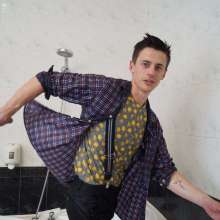 Wet Live Team: Wet Classic Style?  Ruslan in Suspenders?  Showed Wet Feet