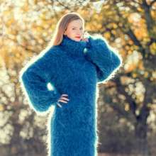 ombreflou: messing up big mohair sweaters