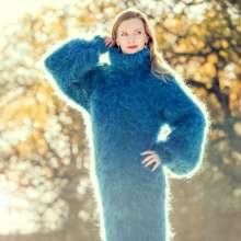 ombreflou: messing up big mohair sweaters