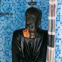wet.look.me: Wetlook girl in Jacuzzi andf girl in Dress | Wetlook.biz