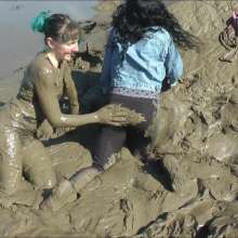 DungeonMasterOne: 3-Girl Sports Mud: Cindy, Felicity, Honeysuckle!