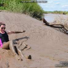DungeonMasterOne: Athletic Lucia gets totally covered in mud!