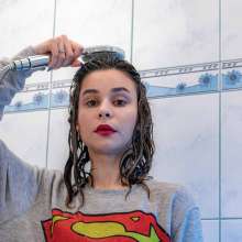 Wet Live Team: Anastasia Got Wet in a Gray Sweat-shirt and Jeans