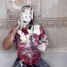 TheGungeZone: Aurora's Mega Pieing
