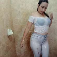 WetPlace: Betty Shower In White Clothes