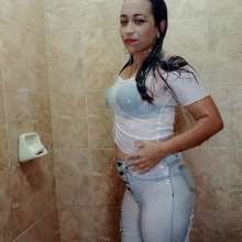 WetPlace: Betty Shower In White Clothes