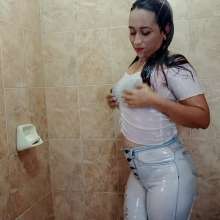 WetPlace: Betty Shower In White Clothes