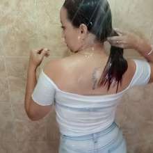 WetPlace: Betty Shower In White Clothes
