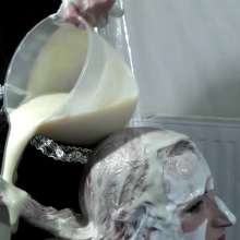 RevSlymsford: Cherry Gives Messy Jessie A Messy Smelly Shampoo