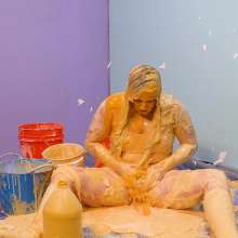 Darla DeVour: Darla's Yellow Springtime Mess and First Honey Experience