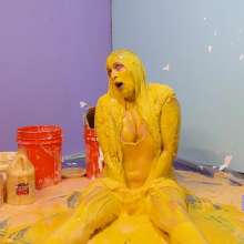 Darla DeVour: Darla's Yellow Springtime Mess and First Honey Experience